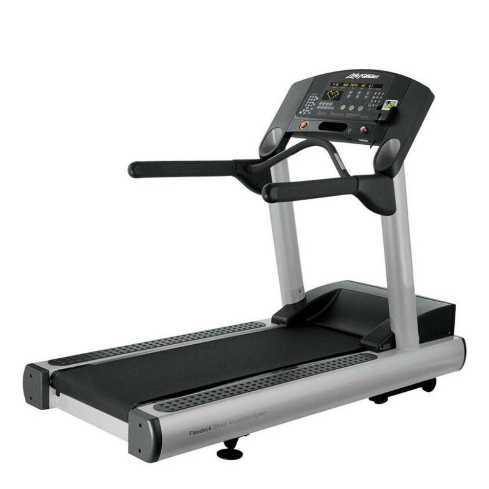 Life Fitness Integrity CLST Treadmill